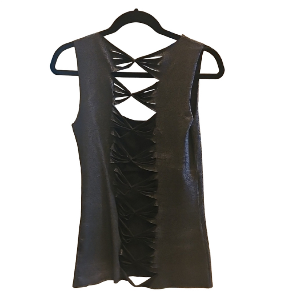 Elegant Black Sleeveless Top